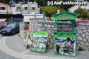 [P07] Statia de trenulet (spre Castelul din Anthousa sau spre Moara cu apa si Muzeul Folcloric)  » foto by didona_stelea
 - 
<span class="allrVoted glyphicon glyphicon-heart hidden" id="av634234"></span>
<a class="m-l-10 hidden" id="sv634234" onclick="voting_Foto_DelVot(,634234,13156)" role="button">șterge vot <span class="glyphicon glyphicon-remove"></span></a>
<a id="v9634234" class=" c-red"  onclick="voting_Foto_SetVot(634234)" role="button"><span class="glyphicon glyphicon-heart-empty"></span> <b>LIKE</b> = Votează poza</a> <img class="hidden"  id="f634234W9" src="/imagini/loader.gif" border="0" /><span class="AjErrMes hidden" id="e634234ErM"></span>