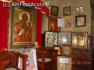 [P24] Arbanasi - Mănăstirea Sfântul Nicolae, icoane dăruite de credincioșii ruși.  » foto by iulianic
 - 
<span class="allrVoted glyphicon glyphicon-heart hidden" id="av753208"></span>
<a class="m-l-10 hidden" id="sv753208" onclick="voting_Foto_DelVot(,753208,13213)" role="button">șterge vot <span class="glyphicon glyphicon-remove"></span></a>
<a id="v9753208" class=" c-red"  onclick="voting_Foto_SetVot(753208)" role="button"><span class="glyphicon glyphicon-heart-empty"></span> <b>LIKE</b> = Votează poza</a> <img class="hidden"  id="f753208W9" src="/imagini/loader.gif" border="0" /><span class="AjErrMes hidden" id="e753208ErM"></span>