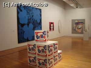 [P21] Una din cele mai vizionate săli -American Pop Art cu liderul mișcarii Andy Warhol =Brillo Box si Ten Foot Flowers.  » foto by mireille
 - 
<span class="allrVoted glyphicon glyphicon-heart hidden" id="av908332"></span>
<a class="m-l-10 hidden" id="sv908332" onclick="voting_Foto_DelVot(,908332,13214)" role="button">șterge vot <span class="glyphicon glyphicon-remove"></span></a>
<a id="v9908332" class=" c-red"  onclick="voting_Foto_SetVot(908332)" role="button"><span class="glyphicon glyphicon-heart-empty"></span> <b>LIKE</b> = Votează poza</a> <img class="hidden"  id="f908332W9" src="/imagini/loader.gif" border="0" /><span class="AjErrMes hidden" id="e908332ErM"></span>