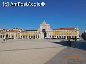 [P02] Praça do Comércio şi Arco de Rua Augusta » foto by irinad
 - 
<span class="allrVoted glyphicon glyphicon-heart hidden" id="av1315460"></span>
<a class="m-l-10 hidden" id="sv1315460" onclick="voting_Foto_DelVot(,1315460,13214)" role="button">șterge vot <span class="glyphicon glyphicon-remove"></span></a>
<a id="v91315460" class=" c-red"  onclick="voting_Foto_SetVot(1315460)" role="button"><span class="glyphicon glyphicon-heart-empty"></span> <b>LIKE</b> = Votează poza</a> <img class="hidden"  id="f1315460W9" src="/imagini/loader.gif" border="0" /><span class="AjErrMes hidden" id="e1315460ErM"></span>