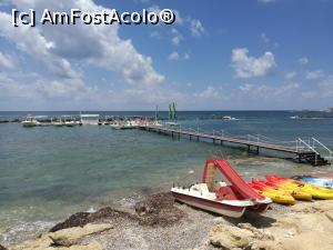 [P16] Sporturi de apă pe faleza din Pafos » foto by crismis
 - 
<span class="allrVoted glyphicon glyphicon-heart hidden" id="av997820"></span>
<a class="m-l-10 hidden" id="sv997820" onclick="voting_Foto_DelVot(,997820,13279)" role="button">șterge vot <span class="glyphicon glyphicon-remove"></span></a>
<a id="v9997820" class=" c-red"  onclick="voting_Foto_SetVot(997820)" role="button"><span class="glyphicon glyphicon-heart-empty"></span> <b>LIKE</b> = Votează poza</a> <img class="hidden"  id="f997820W9" src="/imagini/loader.gif" border="0" /><span class="AjErrMes hidden" id="e997820ErM"></span>
