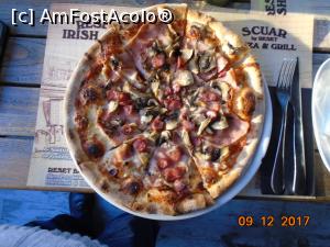 [P09] Pizza CARNIVORA și lângă ea șervețelul negru » foto by Mitica49
 - 
<span class="allrVoted glyphicon glyphicon-heart hidden" id="av929151"></span>
<a class="m-l-10 hidden" id="sv929151" onclick="voting_Foto_DelVot(,929151,13316)" role="button">șterge vot <span class="glyphicon glyphicon-remove"></span></a>
<a id="v9929151" class=" c-red"  onclick="voting_Foto_SetVot(929151)" role="button"><span class="glyphicon glyphicon-heart-empty"></span> <b>LIKE</b> = Votează poza</a> <img class="hidden"  id="f929151W9" src="/imagini/loader.gif" border="0" /><span class="AjErrMes hidden" id="e929151ErM"></span>