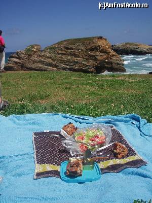 [P05] Picnic la malu' marii, langa Praia As Catedrais. Ce bun a fost totul! ;)  » foto by alinaro
 - 
<span class="allrVoted glyphicon glyphicon-heart hidden" id="av538946"></span>
<a class="m-l-10 hidden" id="sv538946" onclick="voting_Foto_DelVot(,538946,13409)" role="button">șterge vot <span class="glyphicon glyphicon-remove"></span></a>
<a id="v9538946" class=" c-red"  onclick="voting_Foto_SetVot(538946)" role="button"><span class="glyphicon glyphicon-heart-empty"></span> <b>LIKE</b> = Votează poza</a> <img class="hidden"  id="f538946W9" src="/imagini/loader.gif" border="0" /><span class="AjErrMes hidden" id="e538946ErM"></span>