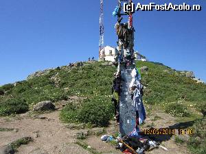 [P08] La Capul Finisterre, pilonul pe care pelerinii isi atarna hainele cu care au calatorit pe jos cel putin 100 km si le schimba cu unele noi, pentru innoire. Sublim, la limita imensitatii Oceanului.  » foto by Albinoium
 - 
<span class="allrVoted glyphicon glyphicon-heart hidden" id="av511068"></span>
<a class="m-l-10 hidden" id="sv511068" onclick="voting_Foto_DelVot(,511068,13409)" role="button">șterge vot <span class="glyphicon glyphicon-remove"></span></a>
<a id="v9511068" class=" c-red"  onclick="voting_Foto_SetVot(511068)" role="button"><span class="glyphicon glyphicon-heart-empty"></span> <b>LIKE</b> = Votează poza</a> <img class="hidden"  id="f511068W9" src="/imagini/loader.gif" border="0" /><span class="AjErrMes hidden" id="e511068ErM"></span>