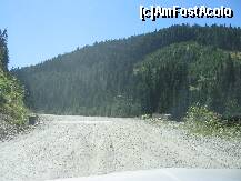 [P03] DN7A - gata cu asfaltul spre Jieţ dinspre Obârşia Lotrului » foto by turist.real
 - 
<span class="allrVoted glyphicon glyphicon-heart hidden" id="av191555"></span>
<a class="m-l-10 hidden" id="sv191555" onclick="voting_Foto_DelVot(,191555,13472)" role="button">șterge vot <span class="glyphicon glyphicon-remove"></span></a>
<a id="v9191555" class=" c-red"  onclick="voting_Foto_SetVot(191555)" role="button"><span class="glyphicon glyphicon-heart-empty"></span> <b>LIKE</b> = Votează poza</a> <img class="hidden"  id="f191555W9" src="/imagini/loader.gif" border="0" /><span class="AjErrMes hidden" id="e191555ErM"></span>