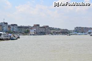 [P03] Tulcea văzută de pe ape.  » foto by sosso
 - 
<span class="allrVoted glyphicon glyphicon-heart hidden" id="av401060"></span>
<a class="m-l-10 hidden" id="sv401060" onclick="voting_Foto_DelVot(,401060,13633)" role="button">șterge vot <span class="glyphicon glyphicon-remove"></span></a>
<a id="v9401060" class=" c-red"  onclick="voting_Foto_SetVot(401060)" role="button"><span class="glyphicon glyphicon-heart-empty"></span> <b>LIKE</b> = Votează poza</a> <img class="hidden"  id="f401060W9" src="/imagini/loader.gif" border="0" /><span class="AjErrMes hidden" id="e401060ErM"></span>