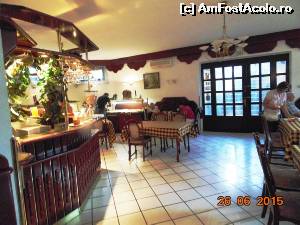 [P13] Sala de mese, unde se serveste micul dejun.  » foto by melena
 - 
<span class="allrVoted glyphicon glyphicon-heart hidden" id="av653232"></span>
<a class="m-l-10 hidden" id="sv653232" onclick="voting_Foto_DelVot(,653232,13651)" role="button">șterge vot <span class="glyphicon glyphicon-remove"></span></a>
<a id="v9653232" class=" c-red"  onclick="voting_Foto_SetVot(653232)" role="button"><span class="glyphicon glyphicon-heart-empty"></span> <b>LIKE</b> = Votează poza</a> <img class="hidden"  id="f653232W9" src="/imagini/loader.gif" border="0" /><span class="AjErrMes hidden" id="e653232ErM"></span>