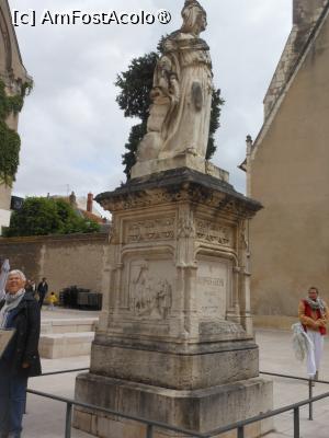 [P21] Bourges - Statuia lui Jacques Cœur. » foto by iulianic
 - 
<span class="allrVoted glyphicon glyphicon-heart hidden" id="av1445925"></span>
<a class="m-l-10 hidden" id="sv1445925" onclick="voting_Foto_DelVot(,1445925,13666)" role="button">șterge vot <span class="glyphicon glyphicon-remove"></span></a>
<a id="v91445925" class=" c-red"  onclick="voting_Foto_SetVot(1445925)" role="button"><span class="glyphicon glyphicon-heart-empty"></span> <b>LIKE</b> = Votează poza</a> <img class="hidden"  id="f1445925W9" src="/imagini/loader.gif" border="0" /><span class="AjErrMes hidden" id="e1445925ErM"></span>