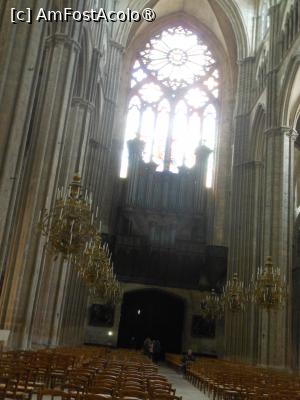 [P35] Bourges - Catedrala Saint-Étienne de Bourges. Interior. » foto by iulianic
 - 
<span class="allrVoted glyphicon glyphicon-heart hidden" id="av1445939"></span>
<a class="m-l-10 hidden" id="sv1445939" onclick="voting_Foto_DelVot(,1445939,13666)" role="button">șterge vot <span class="glyphicon glyphicon-remove"></span></a>
<a id="v91445939" class=" c-red"  onclick="voting_Foto_SetVot(1445939)" role="button"><span class="glyphicon glyphicon-heart-empty"></span> <b>LIKE</b> = Votează poza</a> <img class="hidden"  id="f1445939W9" src="/imagini/loader.gif" border="0" /><span class="AjErrMes hidden" id="e1445939ErM"></span>