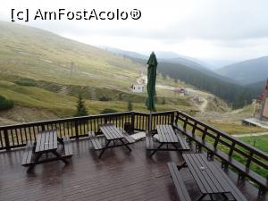 [P24] Cabana Transalpina - terasa » foto by Cris
 - 
<span class="allrVoted glyphicon glyphicon-heart hidden" id="av839033"></span>
<a class="m-l-10 hidden" id="sv839033" onclick="voting_Foto_DelVot(,839033,13674)" role="button">șterge vot <span class="glyphicon glyphicon-remove"></span></a>
<a id="v9839033" class=" c-red"  onclick="voting_Foto_SetVot(839033)" role="button"><span class="glyphicon glyphicon-heart-empty"></span> <b>LIKE</b> = Votează poza</a> <img class="hidden"  id="f839033W9" src="/imagini/loader.gif" border="0" /><span class="AjErrMes hidden" id="e839033ErM"></span>