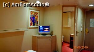 [P07] Alt colț al cabinei, ușa din partea stângă este de la baie » foto by Alina53
 - 
<span class="allrVoted glyphicon glyphicon-heart hidden" id="av1091339"></span>
<a class="m-l-10 hidden" id="sv1091339" onclick="voting_Foto_DelVot(,1091339,13685)" role="button">șterge vot <span class="glyphicon glyphicon-remove"></span></a>
<a id="v91091339" class=" c-red"  onclick="voting_Foto_SetVot(1091339)" role="button"><span class="glyphicon glyphicon-heart-empty"></span> <b>LIKE</b> = Votează poza</a> <img class="hidden"  id="f1091339W9" src="/imagini/loader.gif" border="0" /><span class="AjErrMes hidden" id="e1091339ErM"></span>