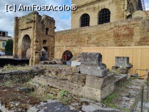 [P66] Orange; lapidarium la teatrul antic » foto by crismis
 - 
<span class="allrVoted glyphicon glyphicon-heart hidden" id="av1526848"></span>
<a class="m-l-10 hidden" id="sv1526848" onclick="voting_Foto_DelVot(,1526848,13769)" role="button">șterge vot <span class="glyphicon glyphicon-remove"></span></a>
<a id="v91526848" class=" c-red"  onclick="voting_Foto_SetVot(1526848)" role="button"><span class="glyphicon glyphicon-heart-empty"></span> <b>LIKE</b> = Votează poza</a> <img class="hidden"  id="f1526848W9" src="/imagini/loader.gif" border="0" /><span class="AjErrMes hidden" id="e1526848ErM"></span>