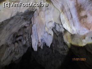 [P20] Una din multele frumuseți ale peșterii! » foto by puiutea
 - 
<span class="allrVoted glyphicon glyphicon-heart hidden" id="av1243766"></span>
<a class="m-l-10 hidden" id="sv1243766" onclick="voting_Foto_DelVot(,1243766,13782)" role="button">șterge vot <span class="glyphicon glyphicon-remove"></span></a>
<a id="v91243766" class=" c-red"  onclick="voting_Foto_SetVot(1243766)" role="button"><span class="glyphicon glyphicon-heart-empty"></span> <b>LIKE</b> = Votează poza</a> <img class="hidden"  id="f1243766W9" src="/imagini/loader.gif" border="0" /><span class="AjErrMes hidden" id="e1243766ErM"></span>