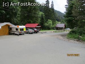 [P33] Parcare și alimentare, &icirc;nainte de a porni către Cascada Vălul Miresii » foto by puiutea
 - 
<span class="allrVoted glyphicon glyphicon-heart hidden" id="av1243779"></span>
<a class="m-l-10 hidden" id="sv1243779" onclick="voting_Foto_DelVot(,1243779,13782)" role="button">șterge vot <span class="glyphicon glyphicon-remove"></span></a>
<a id="v91243779" class=" c-red"  onclick="voting_Foto_SetVot(1243779)" role="button"><span class="glyphicon glyphicon-heart-empty"></span> <b>LIKE</b> = Votează poza</a> <img class="hidden"  id="f1243779W9" src="/imagini/loader.gif" border="0" /><span class="AjErrMes hidden" id="e1243779ErM"></span>