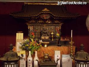 [P88] Nikko, Templul Rinno-ji, Sala Sanbutsu-do, în recondiționare, mic altar în interior » foto by mprofeanu
 - 
<span class="allrVoted glyphicon glyphicon-heart hidden" id="av688035"></span>
<a class="m-l-10 hidden" id="sv688035" onclick="voting_Foto_DelVot(,688035,13808)" role="button">șterge vot <span class="glyphicon glyphicon-remove"></span></a>
<a id="v9688035" class=" c-red"  onclick="voting_Foto_SetVot(688035)" role="button"><span class="glyphicon glyphicon-heart-empty"></span> <b>LIKE</b> = Votează poza</a> <img class="hidden"  id="f688035W9" src="/imagini/loader.gif" border="0" /><span class="AjErrMes hidden" id="e688035ErM"></span>