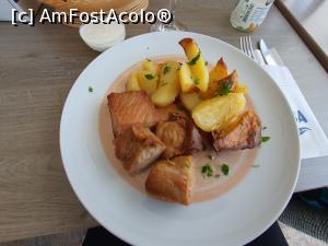 [P12] Mie îmi plăcea carne de porc afumată la garnita și cartofi la cuptor, 35 lei porția » foto by geta10
 - 
<span class="allrVoted glyphicon glyphicon-heart hidden" id="av1229933"></span>
<a class="m-l-10 hidden" id="sv1229933" onclick="voting_Foto_DelVot(,1229933,14035)" role="button">șterge vot <span class="glyphicon glyphicon-remove"></span></a>
<a id="v91229933" class=" c-red"  onclick="voting_Foto_SetVot(1229933)" role="button"><span class="glyphicon glyphicon-heart-empty"></span> <b>LIKE</b> = Votează poza</a> <img class="hidden"  id="f1229933W9" src="/imagini/loader.gif" border="0" /><span class="AjErrMes hidden" id="e1229933ErM"></span>