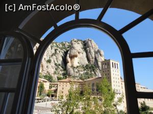 [P10] Montserrat, o privire spre stâncile renumite și mânăstire.  » foto by maryka
 - 
<span class="allrVoted glyphicon glyphicon-heart hidden" id="av1110672"></span>
<a class="m-l-10 hidden" id="sv1110672" onclick="voting_Foto_DelVot(,1110672,14066)" role="button">șterge vot <span class="glyphicon glyphicon-remove"></span></a>
<a id="v91110672" class=" c-red"  onclick="voting_Foto_SetVot(1110672)" role="button"><span class="glyphicon glyphicon-heart-empty"></span> <b>LIKE</b> = Votează poza</a> <img class="hidden"  id="f1110672W9" src="/imagini/loader.gif" border="0" /><span class="AjErrMes hidden" id="e1110672ErM"></span>