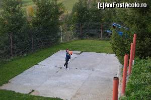 [P24] Terenul de baschet » foto by pepsi70ro
 - 
<span class="allrVoted glyphicon glyphicon-heart hidden" id="av567259"></span>
<a class="m-l-10 hidden" id="sv567259" onclick="voting_Foto_DelVot(,567259,14116)" role="button">șterge vot <span class="glyphicon glyphicon-remove"></span></a>
<a id="v9567259" class=" c-red"  onclick="voting_Foto_SetVot(567259)" role="button"><span class="glyphicon glyphicon-heart-empty"></span> <b>LIKE</b> = Votează poza</a> <img class="hidden"  id="f567259W9" src="/imagini/loader.gif" border="0" /><span class="AjErrMes hidden" id="e567259ErM"></span>