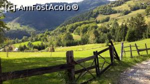 [P01] Peisajul din fața pensiunii » foto by ams
 - 
<span class="allrVoted glyphicon glyphicon-heart hidden" id="av777018"></span>
<a class="m-l-10 hidden" id="sv777018" onclick="voting_Foto_DelVot(,777018,14116)" role="button">șterge vot <span class="glyphicon glyphicon-remove"></span></a>
<a id="v9777018" class=" c-red"  onclick="voting_Foto_SetVot(777018)" role="button"><span class="glyphicon glyphicon-heart-empty"></span> <b>LIKE</b> = Votează poza</a> <img class="hidden"  id="f777018W9" src="/imagini/loader.gif" border="0" /><span class="AjErrMes hidden" id="e777018ErM"></span>