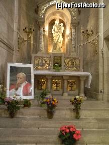 [P35] Tours - Catedrala St. Martin - altar dedicat Papei Ioan Paul al II-lea.  » foto by doina_c24
 - 
<span class="allrVoted glyphicon glyphicon-heart hidden" id="av418944"></span>
<a class="m-l-10 hidden" id="sv418944" onclick="voting_Foto_DelVot(,418944,14117)" role="button">șterge vot <span class="glyphicon glyphicon-remove"></span></a>
<a id="v9418944" class=" c-red"  onclick="voting_Foto_SetVot(418944)" role="button"><span class="glyphicon glyphicon-heart-empty"></span> <b>LIKE</b> = Votează poza</a> <img class="hidden"  id="f418944W9" src="/imagini/loader.gif" border="0" /><span class="AjErrMes hidden" id="e418944ErM"></span>