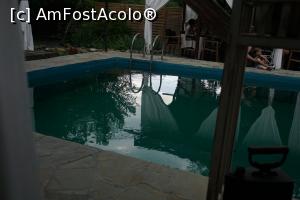 [P06] Piscina pe inserat » foto by ado_lex
 - 
<span class="allrVoted glyphicon glyphicon-heart hidden" id="av915512"></span>
<a class="m-l-10 hidden" id="sv915512" onclick="voting_Foto_DelVot(,915512,14148)" role="button">șterge vot <span class="glyphicon glyphicon-remove"></span></a>
<a id="v9915512" class=" c-red"  onclick="voting_Foto_SetVot(915512)" role="button"><span class="glyphicon glyphicon-heart-empty"></span> <b>LIKE</b> = Votează poza</a> <img class="hidden"  id="f915512W9" src="/imagini/loader.gif" border="0" /><span class="AjErrMes hidden" id="e915512ErM"></span>