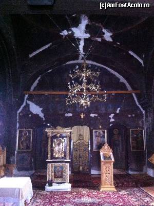 [P13] Catapeteasma și intrarea în Altar » foto by Yersinia Pestis
 - 
<span class="allrVoted glyphicon glyphicon-heart hidden" id="av599943"></span>
<a class="m-l-10 hidden" id="sv599943" onclick="voting_Foto_DelVot(,599943,14151)" role="button">șterge vot <span class="glyphicon glyphicon-remove"></span></a>
<a id="v9599943" class=" c-red"  onclick="voting_Foto_SetVot(599943)" role="button"><span class="glyphicon glyphicon-heart-empty"></span> <b>LIKE</b> = Votează poza</a> <img class="hidden"  id="f599943W9" src="/imagini/loader.gif" border="0" /><span class="AjErrMes hidden" id="e599943ErM"></span>