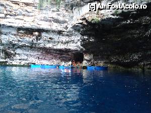 [P02] Lacul Melissani » foto by Maida
 - 
<span class="allrVoted glyphicon glyphicon-heart hidden" id="av422020"></span>
<a class="m-l-10 hidden" id="sv422020" onclick="voting_Foto_DelVot(,422020,14165)" role="button">șterge vot <span class="glyphicon glyphicon-remove"></span></a>
<a id="v9422020" class=" c-red"  onclick="voting_Foto_SetVot(422020)" role="button"><span class="glyphicon glyphicon-heart-empty"></span> <b>LIKE</b> = Votează poza</a> <img class="hidden"  id="f422020W9" src="/imagini/loader.gif" border="0" /><span class="AjErrMes hidden" id="e422020ErM"></span>