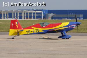 [P12] Extra 330 - Hawks of România » foto by Claudiu U.
 - 
<span class="allrVoted glyphicon glyphicon-heart hidden" id="av878041"></span>
<a class="m-l-10 hidden" id="sv878041" onclick="voting_Foto_DelVot(,878041,14175)" role="button">șterge vot <span class="glyphicon glyphicon-remove"></span></a>
<a id="v9878041" class=" c-red"  onclick="voting_Foto_SetVot(878041)" role="button"><span class="glyphicon glyphicon-heart-empty"></span> <b>LIKE</b> = Votează poza</a> <img class="hidden"  id="f878041W9" src="/imagini/loader.gif" border="0" /><span class="AjErrMes hidden" id="e878041ErM"></span>