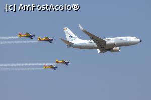 [P20] Boeing 737 însoţit de Hawks of Romania » foto by Claudiu U.
 - 
<span class="allrVoted glyphicon glyphicon-heart hidden" id="av878049"></span>
<a class="m-l-10 hidden" id="sv878049" onclick="voting_Foto_DelVot(,878049,14175)" role="button">șterge vot <span class="glyphicon glyphicon-remove"></span></a>
<a id="v9878049" class=" c-red"  onclick="voting_Foto_SetVot(878049)" role="button"><span class="glyphicon glyphicon-heart-empty"></span> <b>LIKE</b> = Votează poza</a> <img class="hidden"  id="f878049W9" src="/imagini/loader.gif" border="0" /><span class="AjErrMes hidden" id="e878049ErM"></span>