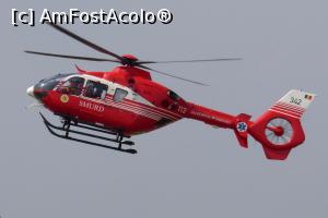 [P46] ... Între timp, SMURD-ul e gata să preia victima » foto by Claudiu U.
 - 
<span class="allrVoted glyphicon glyphicon-heart hidden" id="av878184"></span>
<a class="m-l-10 hidden" id="sv878184" onclick="voting_Foto_DelVot(,878184,14175)" role="button">șterge vot <span class="glyphicon glyphicon-remove"></span></a>
<a id="v9878184" class=" c-red"  onclick="voting_Foto_SetVot(878184)" role="button"><span class="glyphicon glyphicon-heart-empty"></span> <b>LIKE</b> = Votează poza</a> <img class="hidden"  id="f878184W9" src="/imagini/loader.gif" border="0" /><span class="AjErrMes hidden" id="e878184ErM"></span>