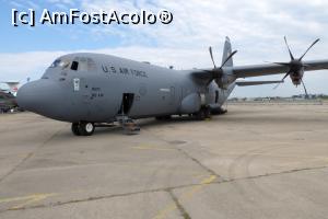 [P02] C-130 Hercules american » foto by Claudiu U.
 - 
<span class="allrVoted glyphicon glyphicon-heart hidden" id="av966876"></span>
<a class="m-l-10 hidden" id="sv966876" onclick="voting_Foto_DelVot(,966876,14175)" role="button">șterge vot <span class="glyphicon glyphicon-remove"></span></a>
<a id="v9966876" class=" c-red"  onclick="voting_Foto_SetVot(966876)" role="button"><span class="glyphicon glyphicon-heart-empty"></span> <b>LIKE</b> = Votează poza</a> <img class="hidden"  id="f966876W9" src="/imagini/loader.gif" border="0" /><span class="AjErrMes hidden" id="e966876ErM"></span>