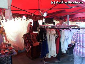 [P12] cateva obiecte de imbracaminte specifice » foto by amero
 - 
<span class="allrVoted glyphicon glyphicon-heart hidden" id="av653047"></span>
<a class="m-l-10 hidden" id="sv653047" onclick="voting_Foto_DelVot(,653047,14175)" role="button">șterge vot <span class="glyphicon glyphicon-remove"></span></a>
<a id="v9653047" class=" c-red"  onclick="voting_Foto_SetVot(653047)" role="button"><span class="glyphicon glyphicon-heart-empty"></span> <b>LIKE</b> = Votează poza</a> <img class="hidden"  id="f653047W9" src="/imagini/loader.gif" border="0" /><span class="AjErrMes hidden" id="e653047ErM"></span>