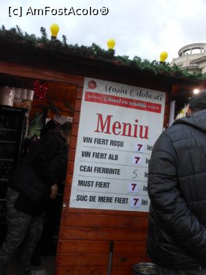 [P23] București - Târgul de Crăciun 2022. Alte prețuri. » foto by iulianic
 - 
<span class="allrVoted glyphicon glyphicon-heart hidden" id="av1341647"></span>
<a class="m-l-10 hidden" id="sv1341647" onclick="voting_Foto_DelVot(,1341647,14175)" role="button">șterge vot <span class="glyphicon glyphicon-remove"></span></a>
<a id="v91341647" class=" c-red"  onclick="voting_Foto_SetVot(1341647)" role="button"><span class="glyphicon glyphicon-heart-empty"></span> <b>LIKE</b> = Votează poza</a> <img class="hidden"  id="f1341647W9" src="/imagini/loader.gif" border="0" /><span class="AjErrMes hidden" id="e1341647ErM"></span>