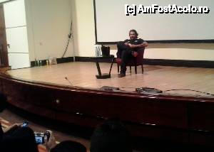 [P12] East European Comic Con București 2014 - Jason Momoa conversând cu audiența; mai o alună...  » foto by Dragoș_MD
 - 
<span class="allrVoted glyphicon glyphicon-heart hidden" id="av508882"></span>
<a class="m-l-10 hidden" id="sv508882" onclick="voting_Foto_DelVot(,508882,14175)" role="button">șterge vot <span class="glyphicon glyphicon-remove"></span></a>
<a id="v9508882" class=" c-red"  onclick="voting_Foto_SetVot(508882)" role="button"><span class="glyphicon glyphicon-heart-empty"></span> <b>LIKE</b> = Votează poza</a> <img class="hidden"  id="f508882W9" src="/imagini/loader.gif" border="0" /><span class="AjErrMes hidden" id="e508882ErM"></span>