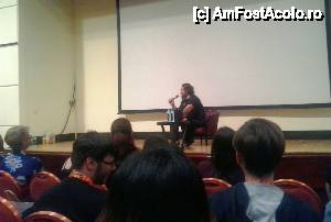 [P14] East European Comic Con București 2014 - Jason Momoa conversând cu audiența; „... are you f'ckin' serious?!? ” :))  » foto by Dragoș_MD
 - 
<span class="allrVoted glyphicon glyphicon-heart hidden" id="av508885"></span>
<a class="m-l-10 hidden" id="sv508885" onclick="voting_Foto_DelVot(,508885,14175)" role="button">șterge vot <span class="glyphicon glyphicon-remove"></span></a>
<a id="v9508885" class=" c-red"  onclick="voting_Foto_SetVot(508885)" role="button"><span class="glyphicon glyphicon-heart-empty"></span> <b>LIKE</b> = Votează poza</a> <img class="hidden"  id="f508885W9" src="/imagini/loader.gif" border="0" /><span class="AjErrMes hidden" id="e508885ErM"></span>