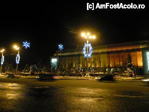 [P07] Și guvernul e împodobit » foto by abancor
 - 
<span class="allrVoted glyphicon glyphicon-heart hidden" id="av417816"></span>
<a class="m-l-10 hidden" id="sv417816" onclick="voting_Foto_DelVot(,417816,14175)" role="button">șterge vot <span class="glyphicon glyphicon-remove"></span></a>
<a id="v9417816" class=" c-red"  onclick="voting_Foto_SetVot(417816)" role="button"><span class="glyphicon glyphicon-heart-empty"></span> <b>LIKE</b> = Votează poza</a> <img class="hidden"  id="f417816W9" src="/imagini/loader.gif" border="0" /><span class="AjErrMes hidden" id="e417816ErM"></span>