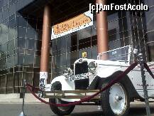 [P05] Intrarea in sediul Primariei sectorului 2, devenita pentru cateva zile bastionul anticarilor » foto by Visan125
 - 
<span class="allrVoted glyphicon glyphicon-heart hidden" id="av199551"></span>
<a class="m-l-10 hidden" id="sv199551" onclick="voting_Foto_DelVot(,199551,14175)" role="button">șterge vot <span class="glyphicon glyphicon-remove"></span></a>
<a id="v9199551" class=" c-red"  onclick="voting_Foto_SetVot(199551)" role="button"><span class="glyphicon glyphicon-heart-empty"></span> <b>LIKE</b> = Votează poza</a> <img class="hidden"  id="f199551W9" src="/imagini/loader.gif" border="0" /><span class="AjErrMes hidden" id="e199551ErM"></span>