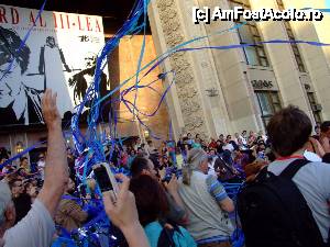 [P10] 'B-fit in the street' / Les vernisseurs - Joyeuse pagaille 2008 » foto by IoanaV
 - 
<span class="allrVoted glyphicon glyphicon-heart hidden" id="av421861"></span>
<a class="m-l-10 hidden" id="sv421861" onclick="voting_Foto_DelVot(,421861,14175)" role="button">șterge vot <span class="glyphicon glyphicon-remove"></span></a>
<a id="v9421861" class=" c-red"  onclick="voting_Foto_SetVot(421861)" role="button"><span class="glyphicon glyphicon-heart-empty"></span> <b>LIKE</b> = Votează poza</a> <img class="hidden"  id="f421861W9" src="/imagini/loader.gif" border="0" /><span class="AjErrMes hidden" id="e421861ErM"></span>