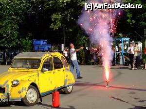 [P09] 'B-fit in the street' / Les Bangditos -2CV 2008 » foto by IoanaV
 - 
<span class="allrVoted glyphicon glyphicon-heart hidden" id="av421860"></span>
<a class="m-l-10 hidden" id="sv421860" onclick="voting_Foto_DelVot(,421860,14175)" role="button">șterge vot <span class="glyphicon glyphicon-remove"></span></a>
<a id="v9421860" class=" c-red"  onclick="voting_Foto_SetVot(421860)" role="button"><span class="glyphicon glyphicon-heart-empty"></span> <b>LIKE</b> = Votează poza</a> <img class="hidden"  id="f421860W9" src="/imagini/loader.gif" border="0" /><span class="AjErrMes hidden" id="e421860ErM"></span>