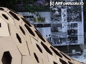 [P07] 'Street Delivery' / Mobilier urban temporar (bucuria copiilor care se ataseaza imediat de vizuina)  » foto by IoanaV
 - 
<span class="allrVoted glyphicon glyphicon-heart hidden" id="av422537"></span>
<a class="m-l-10 hidden" id="sv422537" onclick="voting_Foto_DelVot(,422537,14175)" role="button">șterge vot <span class="glyphicon glyphicon-remove"></span></a>
<a id="v9422537" class=" c-red"  onclick="voting_Foto_SetVot(422537)" role="button"><span class="glyphicon glyphicon-heart-empty"></span> <b>LIKE</b> = Votează poza</a> <img class="hidden"  id="f422537W9" src="/imagini/loader.gif" border="0" /><span class="AjErrMes hidden" id="e422537ErM"></span>