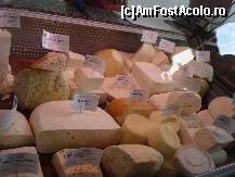 [P11] Bucuresti - Targul Boierului - branzeturi bune sa le mananci goale » foto by Diaura*
 - 
<span class="allrVoted glyphicon glyphicon-heart hidden" id="av316845"></span>
<a class="m-l-10 hidden" id="sv316845" onclick="voting_Foto_DelVot(,316845,14175)" role="button">șterge vot <span class="glyphicon glyphicon-remove"></span></a>
<a id="v9316845" class=" c-red"  onclick="voting_Foto_SetVot(316845)" role="button"><span class="glyphicon glyphicon-heart-empty"></span> <b>LIKE</b> = Votează poza</a> <img class="hidden"  id="f316845W9" src="/imagini/loader.gif" border="0" /><span class="AjErrMes hidden" id="e316845ErM"></span>