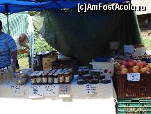 [P03] Bucuresti - Targul Boierului - dulceturi - 10 lei borcanul » foto by Diaura*
 - 
<span class="allrVoted glyphicon glyphicon-heart hidden" id="av316837"></span>
<a class="m-l-10 hidden" id="sv316837" onclick="voting_Foto_DelVot(,316837,14175)" role="button">șterge vot <span class="glyphicon glyphicon-remove"></span></a>
<a id="v9316837" class=" c-red"  onclick="voting_Foto_SetVot(316837)" role="button"><span class="glyphicon glyphicon-heart-empty"></span> <b>LIKE</b> = Votează poza</a> <img class="hidden"  id="f316837W9" src="/imagini/loader.gif" border="0" /><span class="AjErrMes hidden" id="e316837ErM"></span>