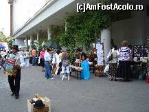 [P34] Bucuresti - Targul Boierului - flasnetarul si trupa sa » foto by Diaura*
 - 
<span class="allrVoted glyphicon glyphicon-heart hidden" id="av316879"></span>
<a class="m-l-10 hidden" id="sv316879" onclick="voting_Foto_DelVot(,316879,14175)" role="button">șterge vot <span class="glyphicon glyphicon-remove"></span></a>
<a id="v9316879" class=" c-red"  onclick="voting_Foto_SetVot(316879)" role="button"><span class="glyphicon glyphicon-heart-empty"></span> <b>LIKE</b> = Votează poza</a> <img class="hidden"  id="f316879W9" src="/imagini/loader.gif" border="0" /><span class="AjErrMes hidden" id="e316879ErM"></span>