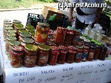 [P04] Bucuresti - Targul Boierului - zacusca si bureti - 10 lei borcanul » foto by Diaura*
 - 
<span class="allrVoted glyphicon glyphicon-heart hidden" id="av316838"></span>
<a class="m-l-10 hidden" id="sv316838" onclick="voting_Foto_DelVot(,316838,14175)" role="button">șterge vot <span class="glyphicon glyphicon-remove"></span></a>
<a id="v9316838" class=" c-red"  onclick="voting_Foto_SetVot(316838)" role="button"><span class="glyphicon glyphicon-heart-empty"></span> <b>LIKE</b> = Votează poza</a> <img class="hidden"  id="f316838W9" src="/imagini/loader.gif" border="0" /><span class="AjErrMes hidden" id="e316838ErM"></span>