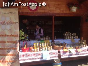 [P10] Traditii si Flori de Sarbatori - miere » foto by mishu
 - 
<span class="allrVoted glyphicon glyphicon-heart hidden" id="av846140"></span>
<a class="m-l-10 hidden" id="sv846140" onclick="voting_Foto_DelVot(,846140,14175)" role="button">șterge vot <span class="glyphicon glyphicon-remove"></span></a>
<a id="v9846140" class=" c-red"  onclick="voting_Foto_SetVot(846140)" role="button"><span class="glyphicon glyphicon-heart-empty"></span> <b>LIKE</b> = Votează poza</a> <img class="hidden"  id="f846140W9" src="/imagini/loader.gif" border="0" /><span class="AjErrMes hidden" id="e846140ErM"></span>