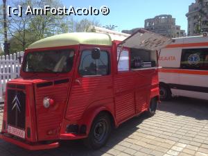 [P12] Traditii si Flori de Sarbatori - daca nu te duci tu la mancare vine ea la tine, iar in targ erai linistit, aveai si o ambulanta pentru siguranta vizitatorilor » foto by mishu
 - 
<span class="allrVoted glyphicon glyphicon-heart hidden" id="av846142"></span>
<a class="m-l-10 hidden" id="sv846142" onclick="voting_Foto_DelVot(,846142,14175)" role="button">șterge vot <span class="glyphicon glyphicon-remove"></span></a>
<a id="v9846142" class=" c-red"  onclick="voting_Foto_SetVot(846142)" role="button"><span class="glyphicon glyphicon-heart-empty"></span> <b>LIKE</b> = Votează poza</a> <img class="hidden"  id="f846142W9" src="/imagini/loader.gif" border="0" /><span class="AjErrMes hidden" id="e846142ErM"></span>