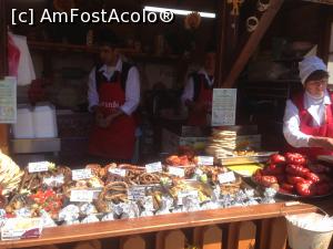 [P17] Traditii si Flori de Sarbatori - ceva mai incolo alte specialitati din carne de porc, pui sau peste » foto by mishu
 - 
<span class="allrVoted glyphicon glyphicon-heart hidden" id="av846147"></span>
<a class="m-l-10 hidden" id="sv846147" onclick="voting_Foto_DelVot(,846147,14175)" role="button">șterge vot <span class="glyphicon glyphicon-remove"></span></a>
<a id="v9846147" class=" c-red"  onclick="voting_Foto_SetVot(846147)" role="button"><span class="glyphicon glyphicon-heart-empty"></span> <b>LIKE</b> = Votează poza</a> <img class="hidden"  id="f846147W9" src="/imagini/loader.gif" border="0" /><span class="AjErrMes hidden" id="e846147ErM"></span>