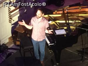 [P16] Jazz in church - Si de fapt era muzicianul Yaron Herman » foto by mishu
 - 
<span class="allrVoted glyphicon glyphicon-heart hidden" id="av960404"></span>
<a class="m-l-10 hidden" id="sv960404" onclick="voting_Foto_DelVot(,960404,14175)" role="button">șterge vot <span class="glyphicon glyphicon-remove"></span></a>
<a id="v9960404" class=" c-red"  onclick="voting_Foto_SetVot(960404)" role="button"><span class="glyphicon glyphicon-heart-empty"></span> <b>LIKE</b> = Votează poza</a> <img class="hidden"  id="f960404W9" src="/imagini/loader.gif" border="0" /><span class="AjErrMes hidden" id="e960404ErM"></span>