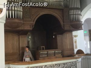 [P05] Jazz in church - Noi ne aflam la balcon si se vede o parte din orga » foto by mishu
 - 
<span class="allrVoted glyphicon glyphicon-heart hidden" id="av960393"></span>
<a class="m-l-10 hidden" id="sv960393" onclick="voting_Foto_DelVot(,960393,14175)" role="button">șterge vot <span class="glyphicon glyphicon-remove"></span></a>
<a id="v9960393" class=" c-red"  onclick="voting_Foto_SetVot(960393)" role="button"><span class="glyphicon glyphicon-heart-empty"></span> <b>LIKE</b> = Votează poza</a> <img class="hidden"  id="f960393W9" src="/imagini/loader.gif" border="0" /><span class="AjErrMes hidden" id="e960393ErM"></span>