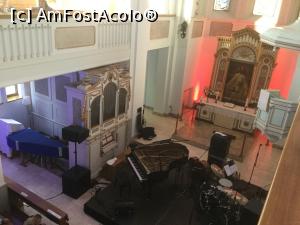 [P07] Jazz in church - Acolo jos urmeaza sa aiba loc evenimentul » foto by mishu
 - 
<span class="allrVoted glyphicon glyphicon-heart hidden" id="av960395"></span>
<a class="m-l-10 hidden" id="sv960395" onclick="voting_Foto_DelVot(,960395,14175)" role="button">șterge vot <span class="glyphicon glyphicon-remove"></span></a>
<a id="v9960395" class=" c-red"  onclick="voting_Foto_SetVot(960395)" role="button"><span class="glyphicon glyphicon-heart-empty"></span> <b>LIKE</b> = Votează poza</a> <img class="hidden"  id="f960395W9" src="/imagini/loader.gif" border="0" /><span class="AjErrMes hidden" id="e960395ErM"></span>